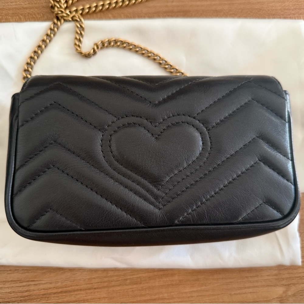 Gucci GG Marmont Mini Quilted Black Leather Shoulder Bag - Picture 8 of 16